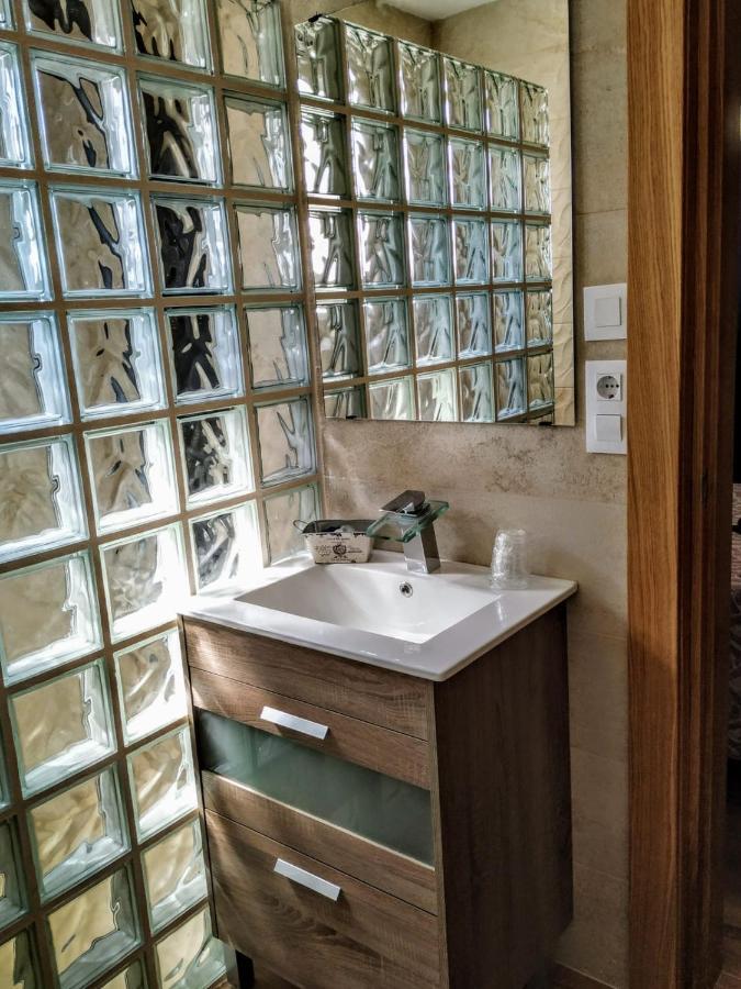 Hostal Restaurante La Mancha Ruidera Extérieur photo