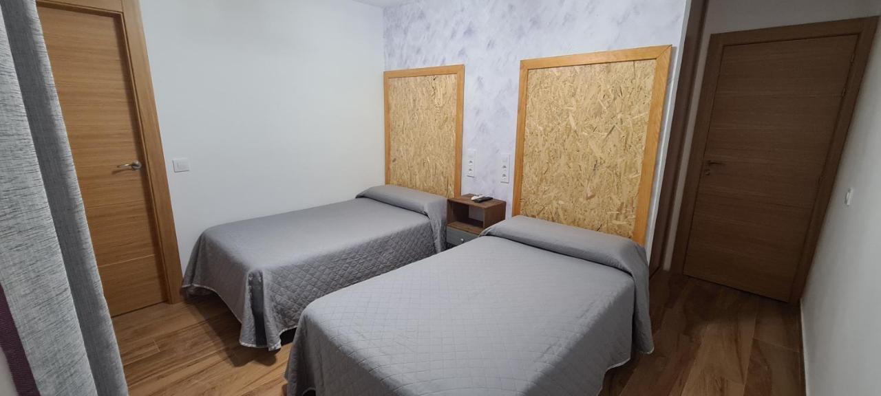 Hostal Restaurante La Mancha Ruidera Extérieur photo